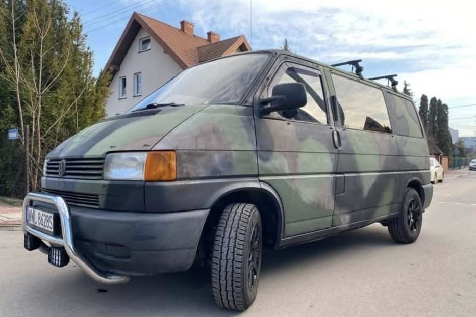 Продам Volkswagen T4 (Transporter) пасс. Т4 2002 года в Киеве