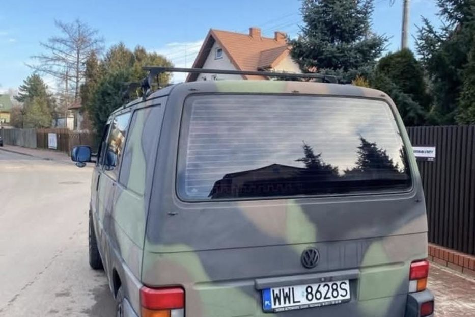 Продам Volkswagen T4 (Transporter) пасс. Т4 2002 года в Киеве