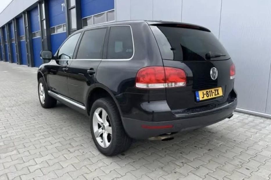 Продам Volkswagen Touareg 2005 года в Киеве
