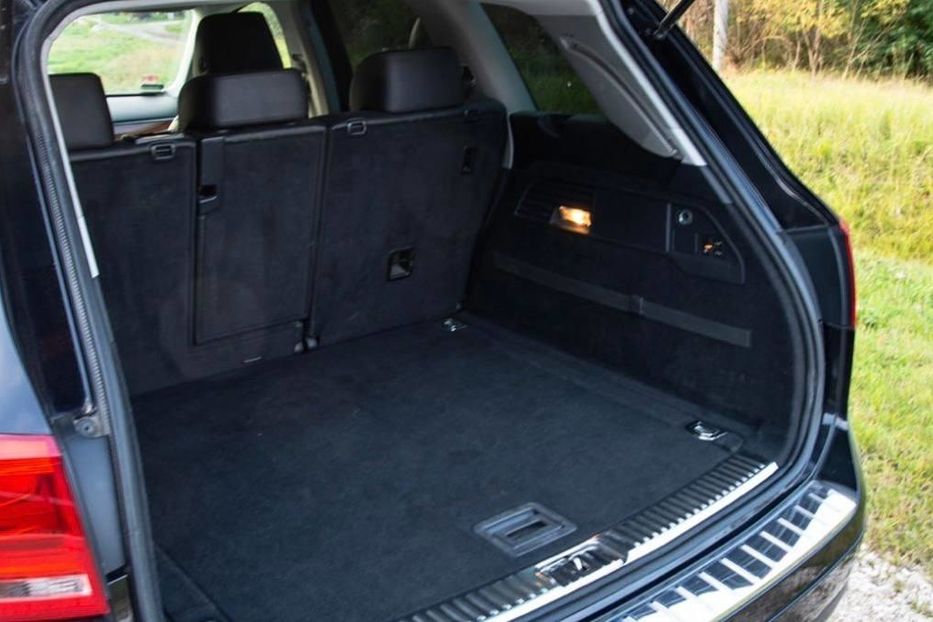 Продам Volkswagen Touareg 2010 года в Киеве