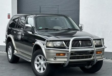 Продам Mitsubishi Pajero 2000 года в Киеве