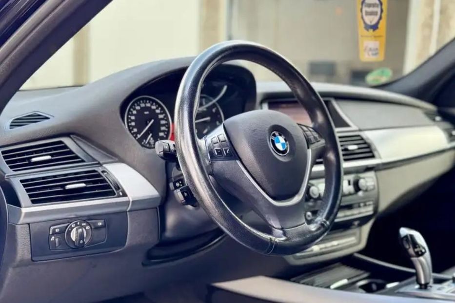Продам BMW X5 2008 года в Харькове