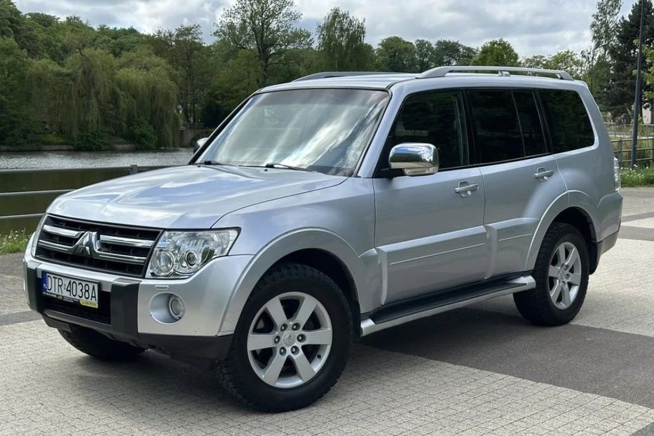 Продам Mitsubishi Pajero 2007 года в Киеве