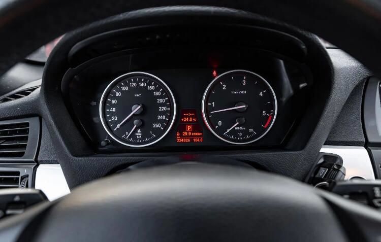 Продам BMW X5 2010 года в Киеве