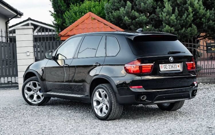 Продам BMW X5 2010 года в Киеве