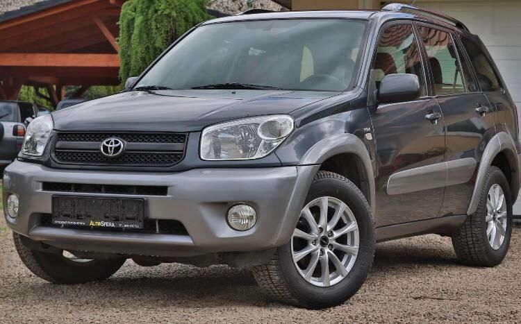 Продам Toyota Rav 4 2004 года в Киеве