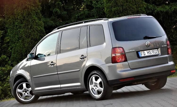 Продам Volkswagen Touran 2007 года в Киеве