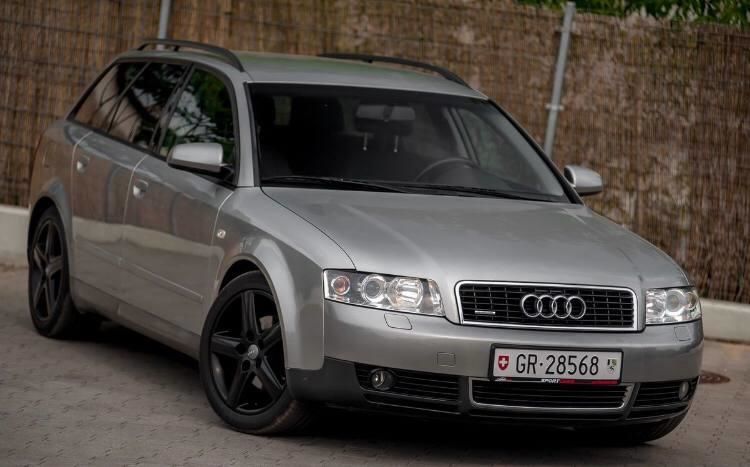 Продам Audi A4 2002 года в Киеве
