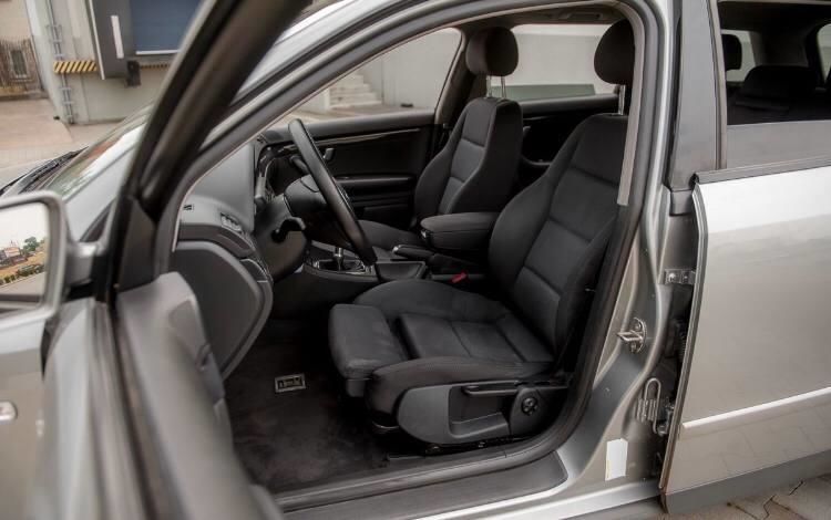 Продам Audi A4 2002 года в Киеве