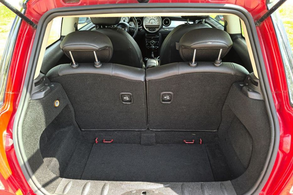 Продам MINI Cooper Mini Hatch 2012 года в Харькове