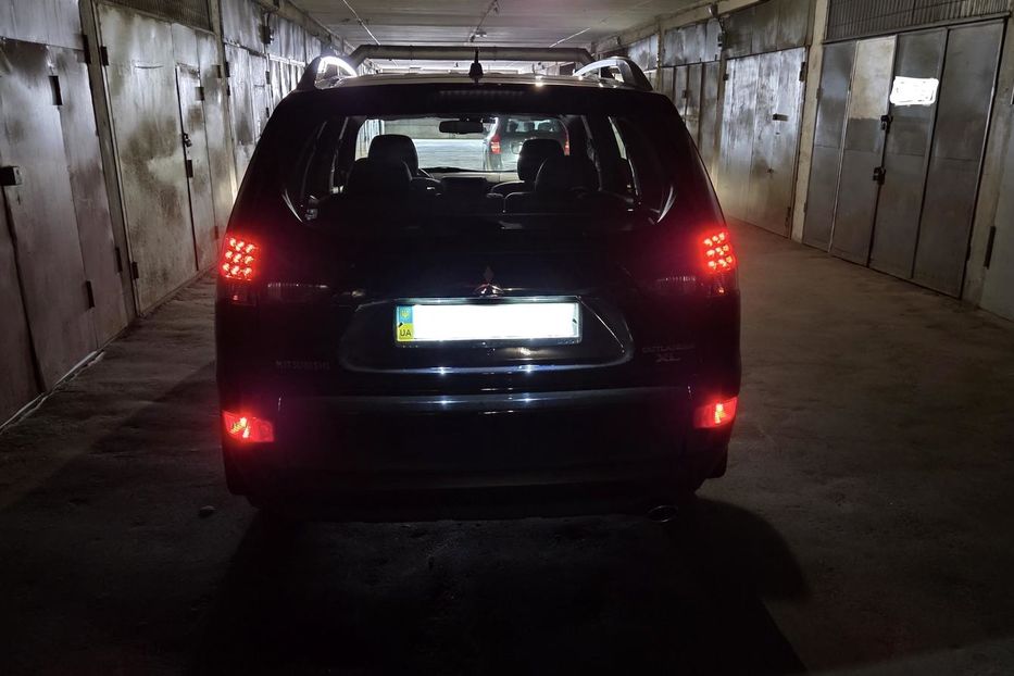 Продам Mitsubishi Outlander XL XL 2008 года в Киеве