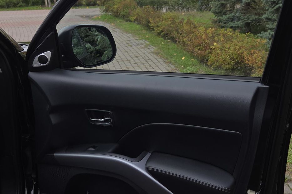 Продам Mitsubishi Outlander XL XL 2008 года в Киеве
