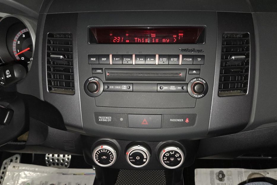 Продам Mitsubishi Outlander XL XL 2008 года в Киеве