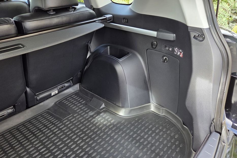 Продам Mitsubishi Outlander XL XL 2008 года в Киеве