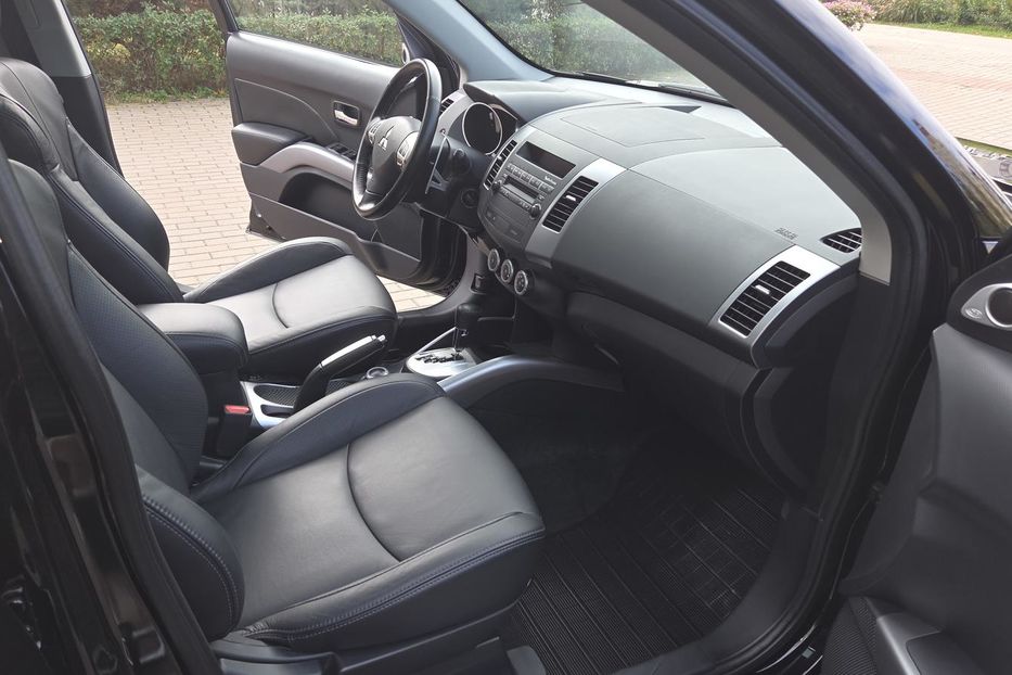Продам Mitsubishi Outlander XL XL 2008 года в Киеве