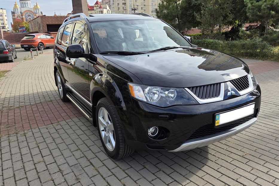 Продам Mitsubishi Outlander XL XL 2008 года в Киеве