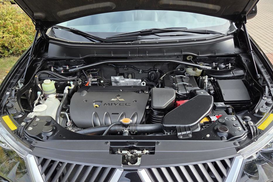Продам Mitsubishi Outlander XL XL 2008 года в Киеве
