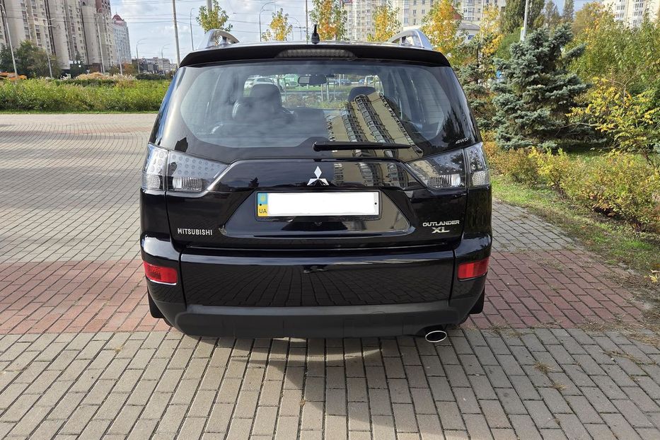 Продам Mitsubishi Outlander XL XL 2008 года в Киеве