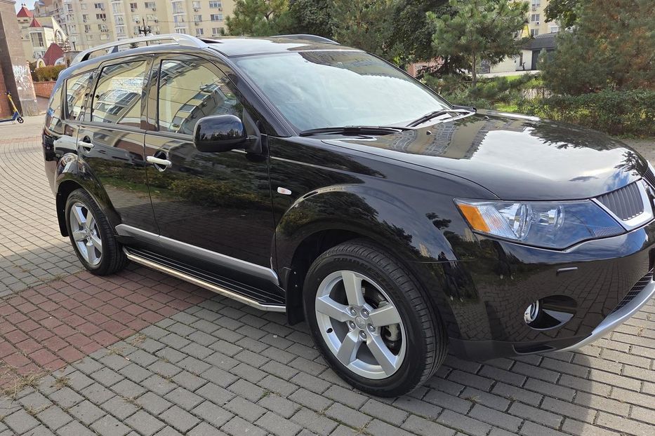 Продам Mitsubishi Outlander XL XL 2008 года в Киеве