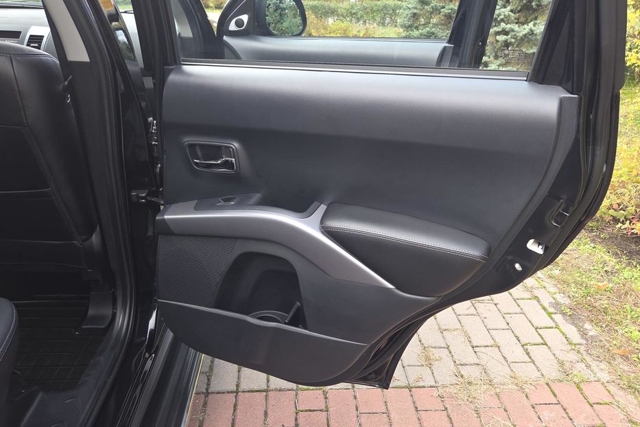 Продам Mitsubishi Outlander XL XL 2008 года в Киеве