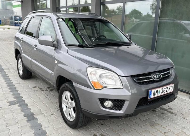 Продам Kia Sportage 2010 года в Киеве