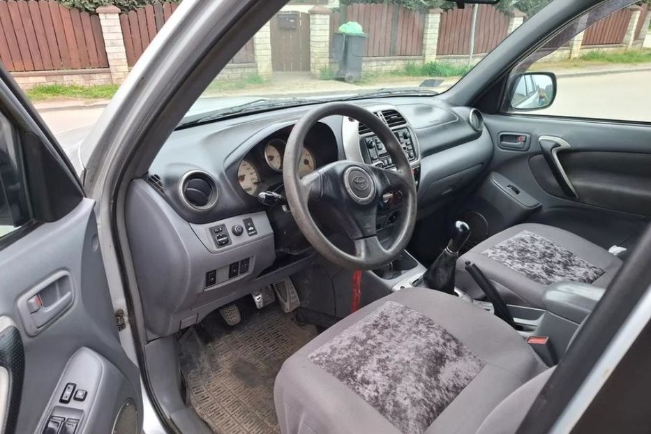 Продам Toyota Rav 4 2002 года в г. Покровск, Донецкая область