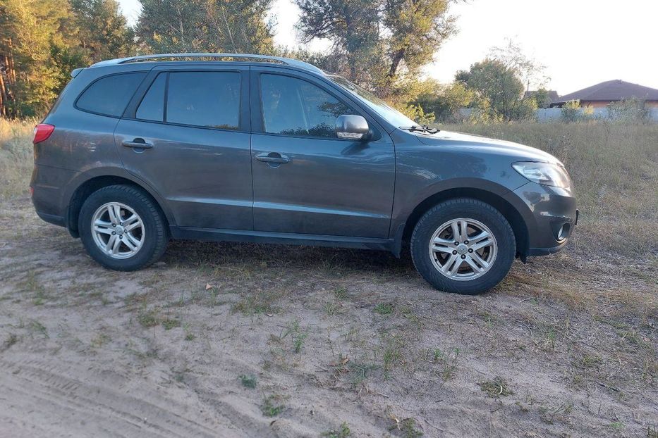 Продам Hyundai Santa FE 2010 года в Днепре