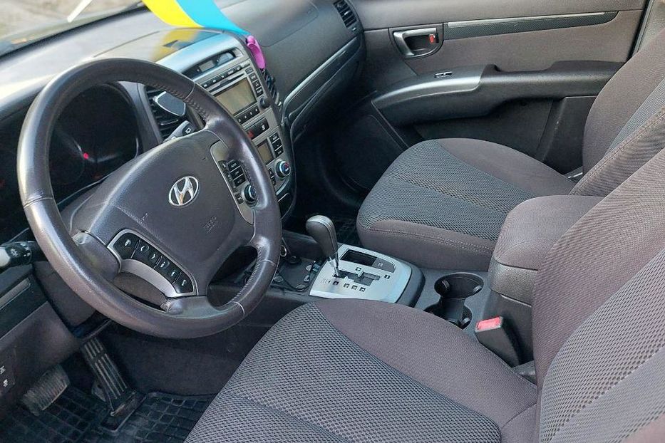 Продам Hyundai Santa FE 2010 года в Днепре