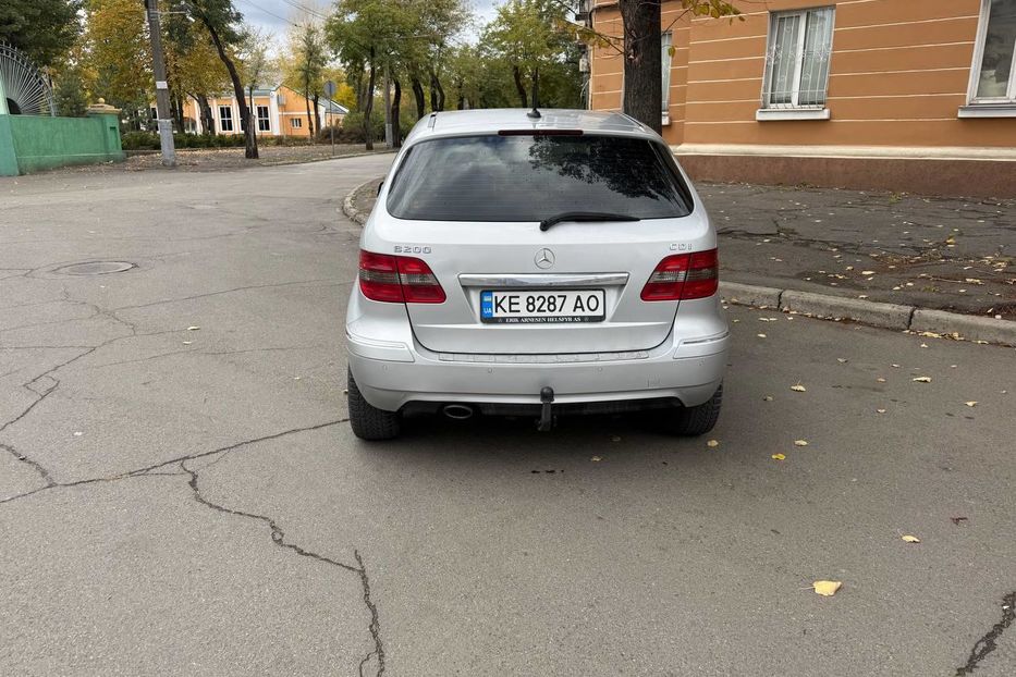 Продам Mercedes-Benz B 200 W245 2009 года в г. Кривой Рог, Днепропетровская область