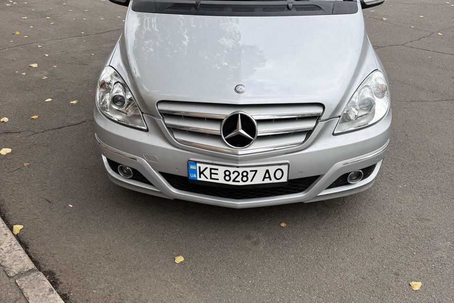 Продам Mercedes-Benz B 200 W245 2009 года в г. Кривой Рог, Днепропетровская область