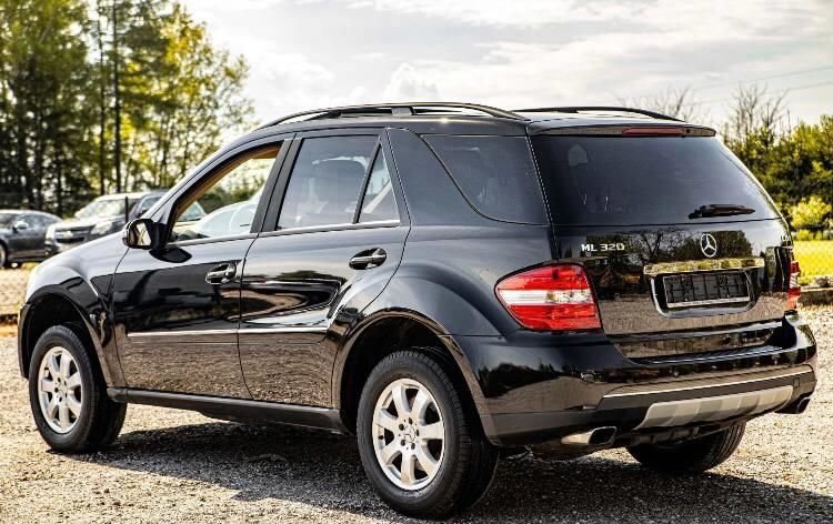 Продам Mercedes-Benz ML 400 2006 года в Киеве