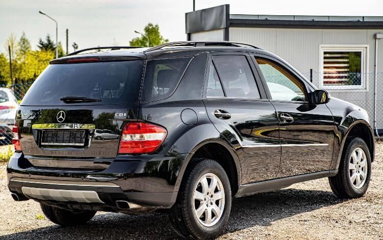 Продам Mercedes-Benz ML 400 2006 года в Киеве