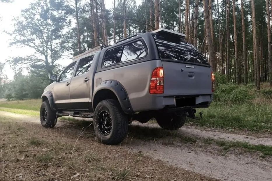 Продам Toyota Hilux 2007 года в Киеве