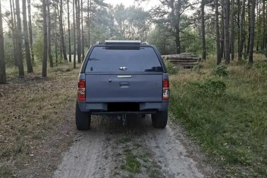 Продам Toyota Hilux 2007 года в Киеве