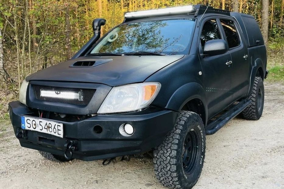 Продам Toyota Hilux 2008 года в Киеве