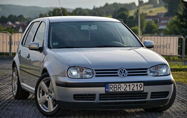 Продам Volkswagen Golf IV 2003 года в Киеве
