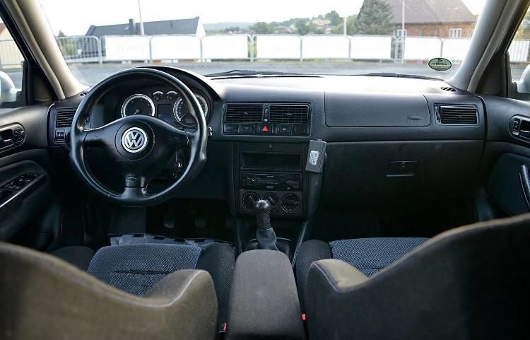 Продам Volkswagen Golf IV 2003 года в Киеве