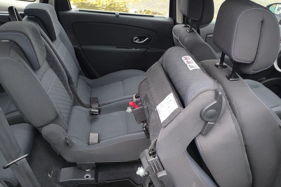 Продам Renault Grand Scenic 3 2009 года в Харькове