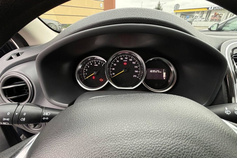 Продам Renault Logan 2020 года в Киеве