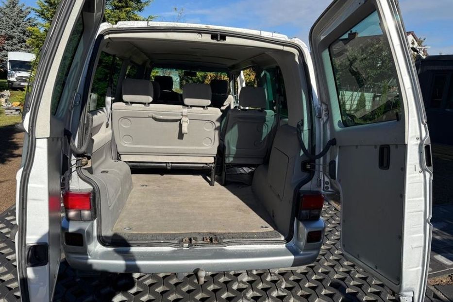 Продам Volkswagen Caravella 2001 года в Днепре