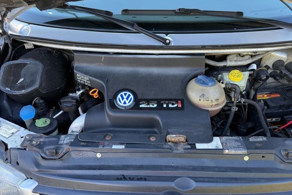 Продам Volkswagen Caravella 2001 года в Днепре