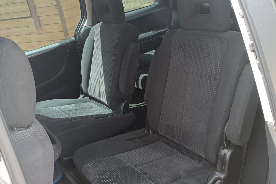 Продам Mazda MPV II покоління (2nd FL)  2005 года в г. Ратно, Волынская область