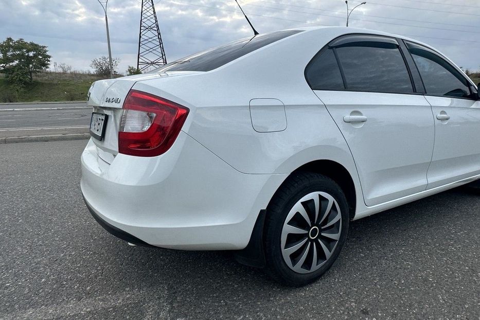 Продам Skoda Rapid TSI 2013 года в Одессе