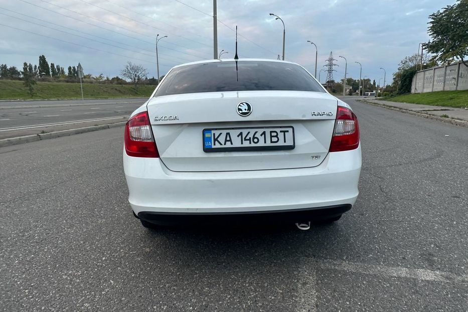 Продам Skoda Rapid TSI 2013 года в Одессе