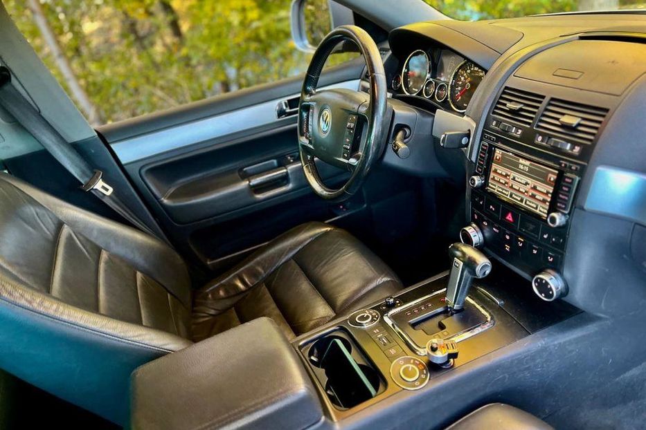 Продам Volkswagen Touareg 2007 года в Харькове