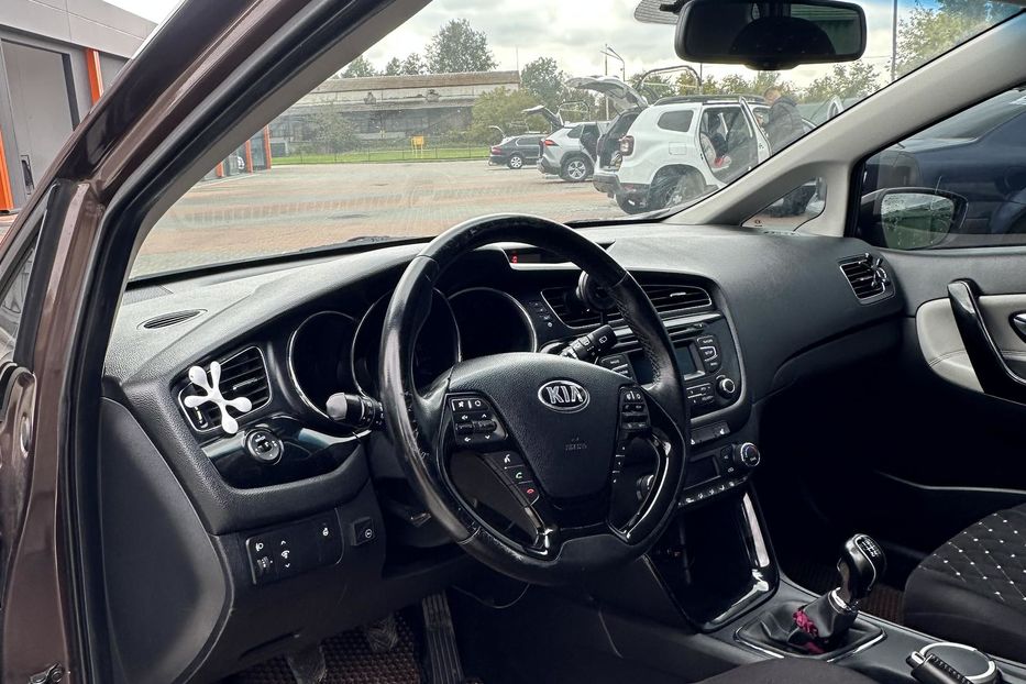 Продам Kia Ceed JD 2012 года в Виннице