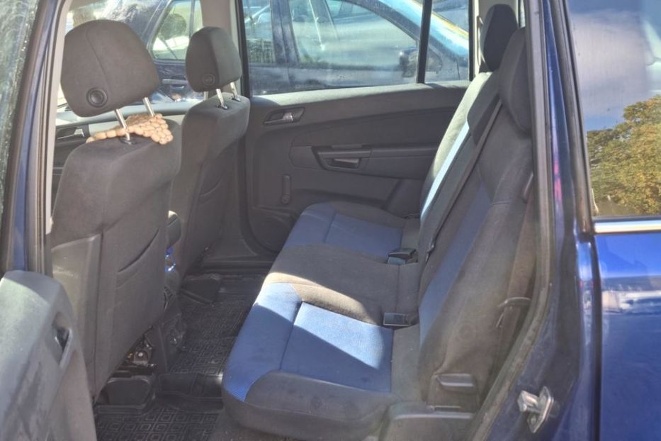 Продам Opel Zafira 2010 года в Хмельницком