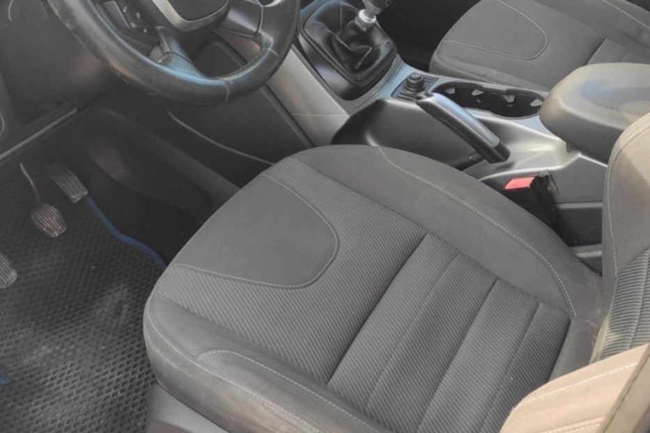 Продам Ford Kuga 2013 года в г. Павлоград, Днепропетровская область