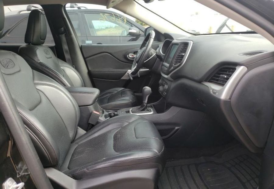 Продам Jeep Cherokee KL OVERLAND  2016 года в г. Полонное, Хмельницкая область