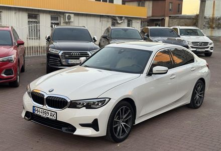 Продам BMW 330 2019 года в Одессе